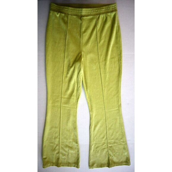 Aerie Women's Sz Medium Batalia Green Groove-On Ribbed Velour Flare Leg Pants - Picture 1 of 12